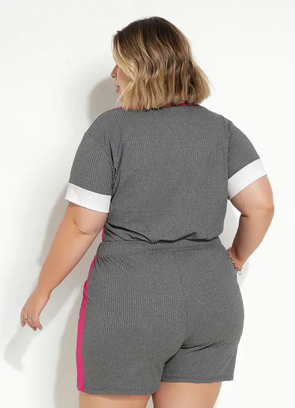 Marguerite - Conjunto Tricolor com Blusa e Short Plus Size. 2