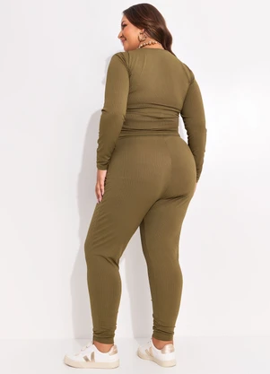 Marguerite - Conjunto Verde Militar em Canelado - MARGUERITE
