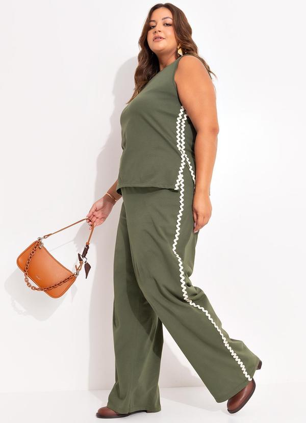 Marguerite - Conjunto Verde Militar em Malha de Algodão 11