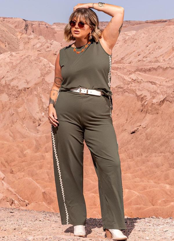 Marguerite - Conjunto Verde Militar em Malha de Algodão 2