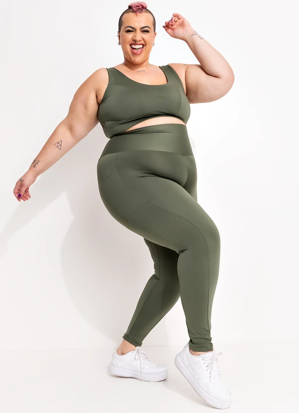 Marguerite - Top Verde Militar em Malha Suplex com Uv 7