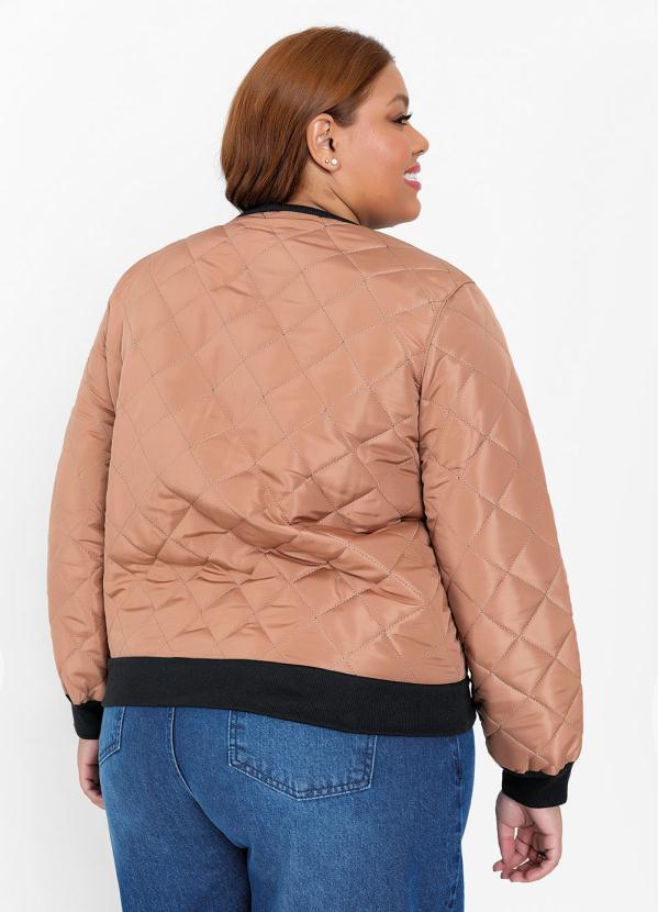 Outlet - Bomber Plus Size Caramelo Acolchoada 2