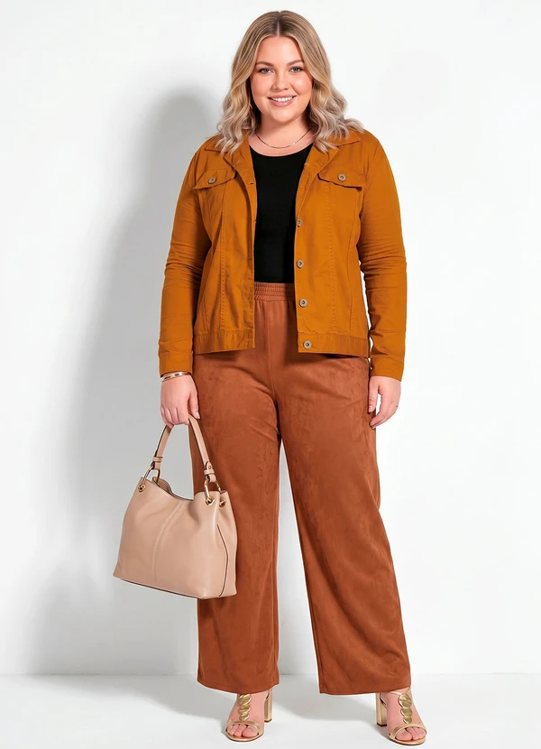 Jaqueta Caramelo Plus Size com Bolso Decorativo - Marguerite
