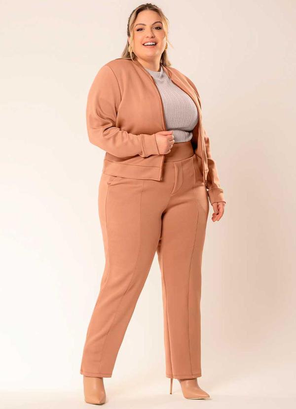 Cativa - Jaqueta em Moletom Tecnológico Plus Size Bege 2