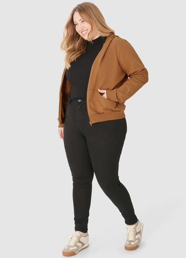 Malwee - Jaqueta Feminina em Moletom Plus Marrom 3