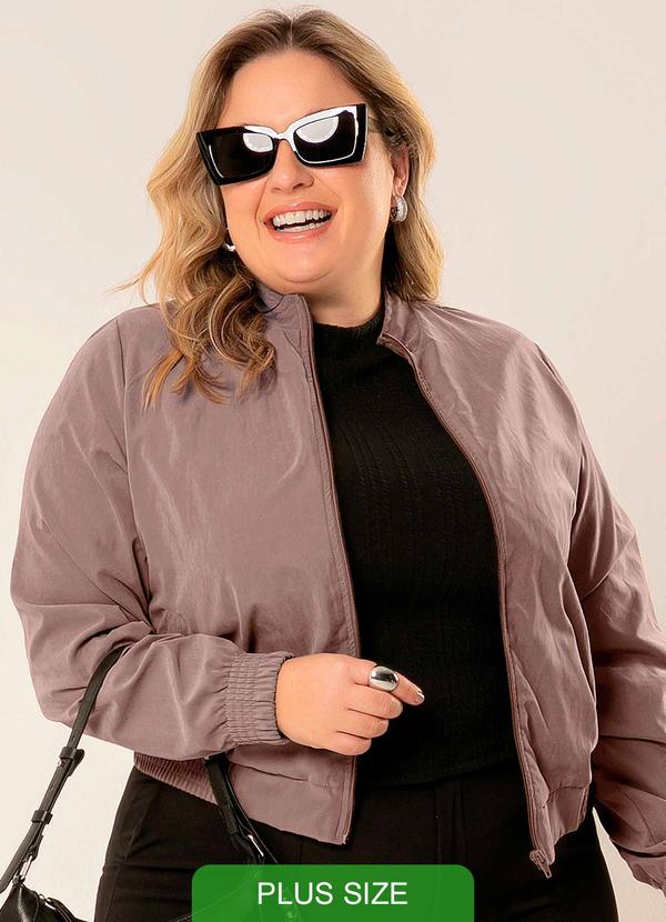 Cativa - Jaqueta Feminina Plus Comfy e Estilosa Marrom 3