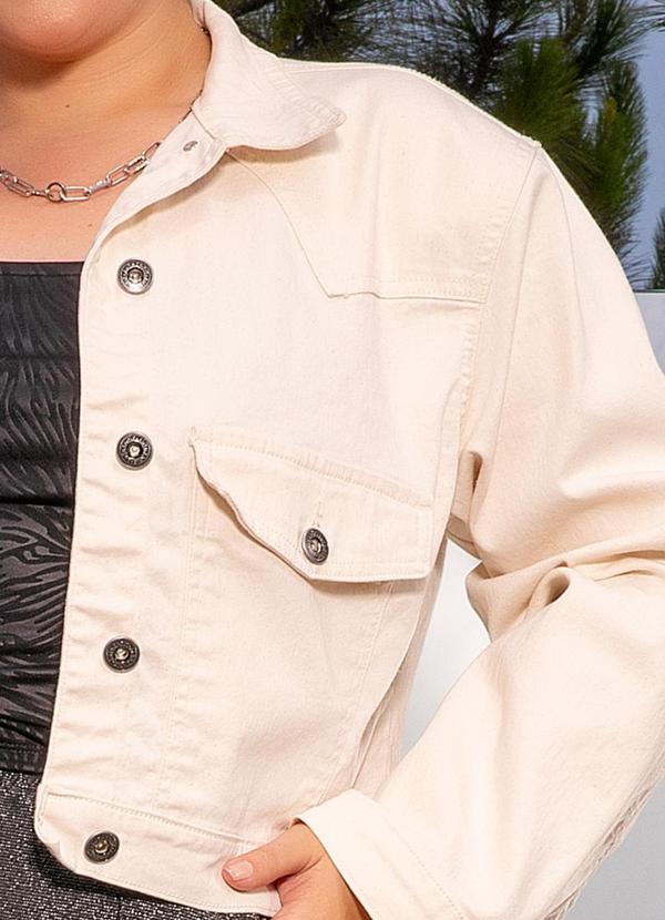 Marguerite - Jaqueta Off White em  Sarja Sustentável 15