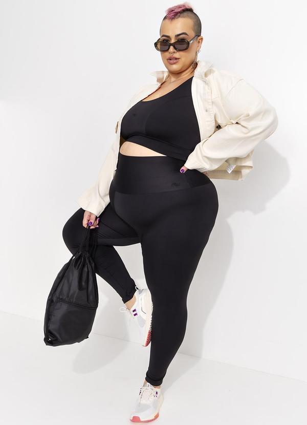 Marguerite - Jaqueta Off White em  Sarja Sustentável 17