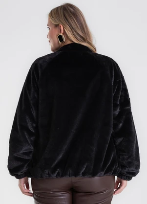 Secret Glam - Jaqueta Peluciada Plus Size Preto - SECRET GLAM