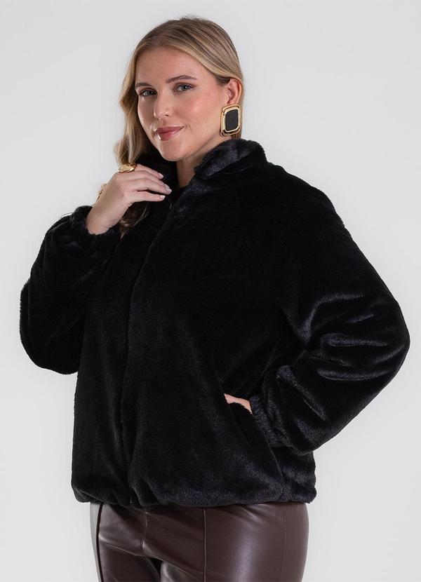 Secret Glam - Jaqueta Peluciada Plus Size Preto