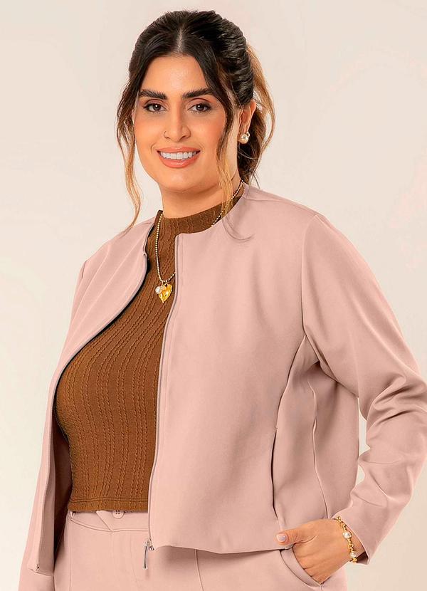 Cativa - Jaqueta Plus Size de Alfaiataria Marrom
