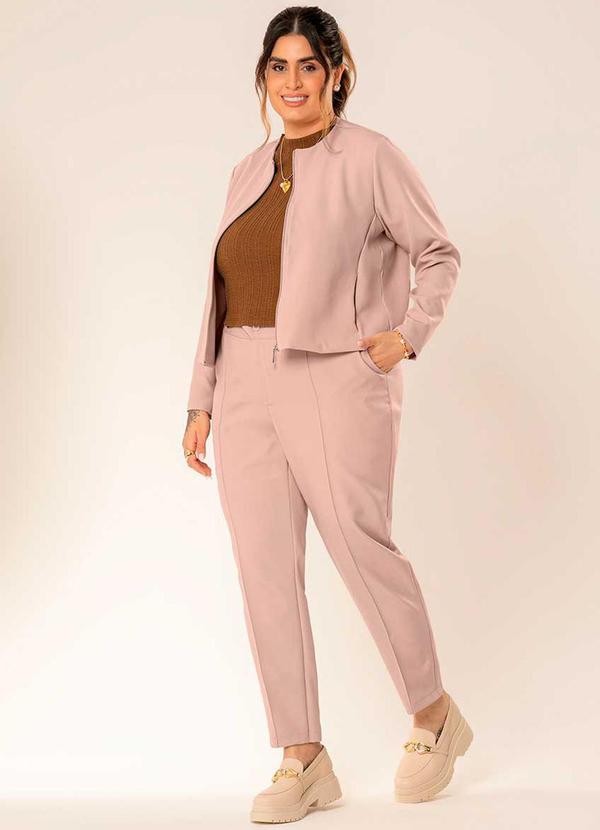 Cativa - Jaqueta Plus Size de Alfaiataria Marrom 2