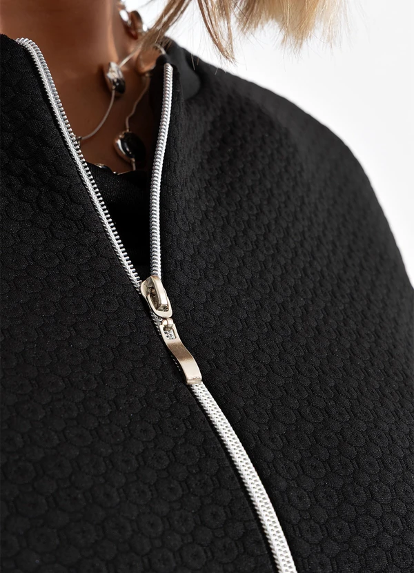 Marguerite - Jaqueta Preta em Malha Colméia 7