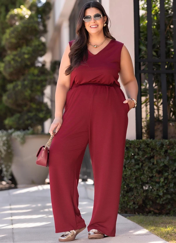 Marguerite - Macacão Bordô em Malha Anarruga 2