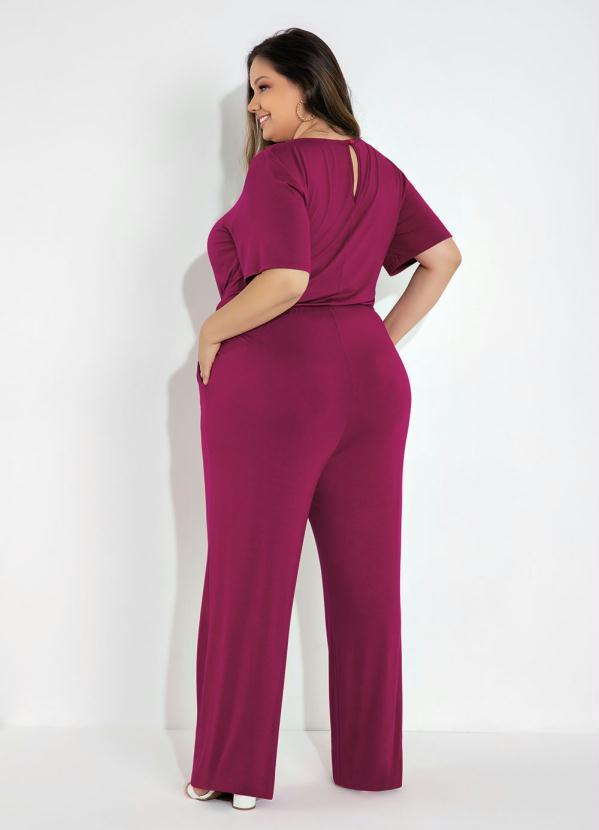 Outlet - Macacão Plus Size Bordô com Argola 2