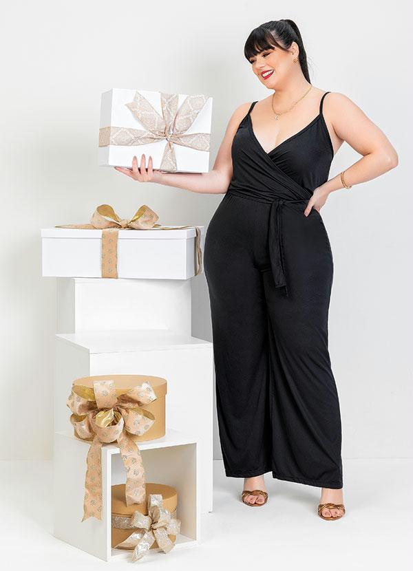 Marguerite - Macacão Preto de Alças e Amarração Plus Size 6