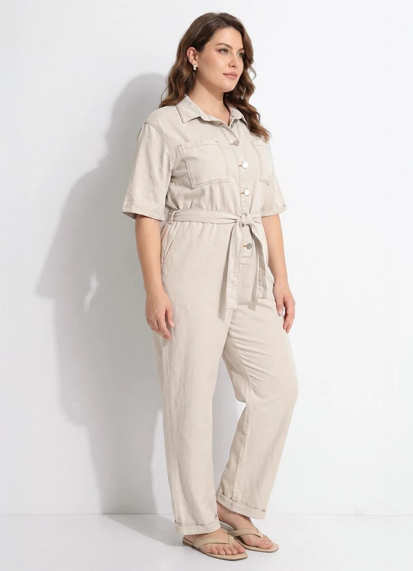 Marguerite - Macacão Utilitário  Bege em Sarja 3