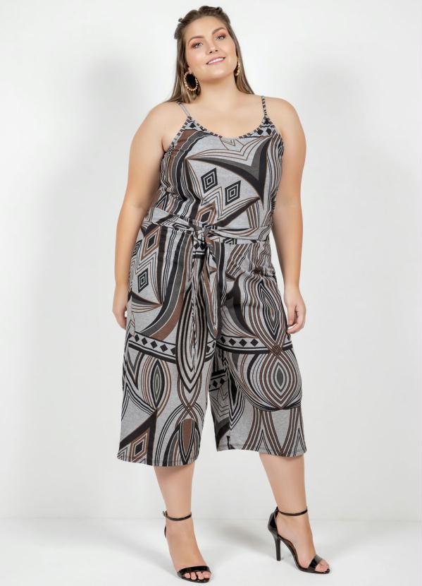 Marguerite - Macacão Geométrico Cinza de Alça Plus Size 2