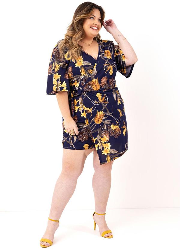 Marguerite - Macaquinho Floral Azul Plus Size com Short Saia 2