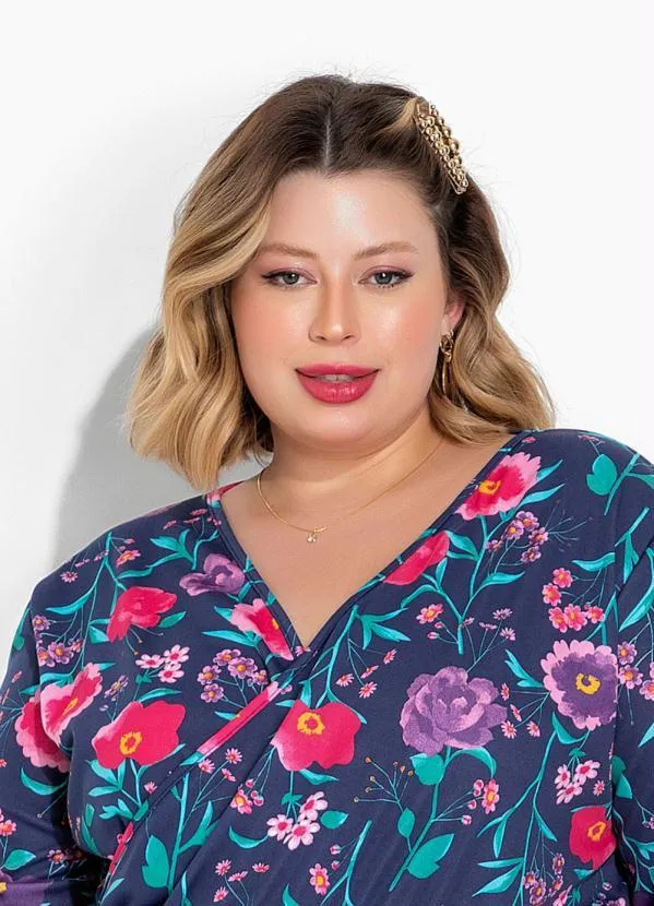 Marguerite - Macaquinho Floral Marinho com Faixa Plius Size 3