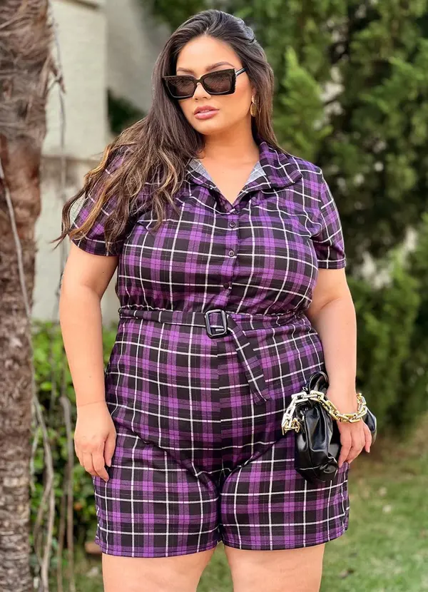 Marguerite - Macaquinho Xadrez Roxo Faixa Grátis Plus Size 3
