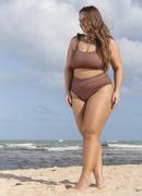 Calcinha Biquni Marrom em Suplex