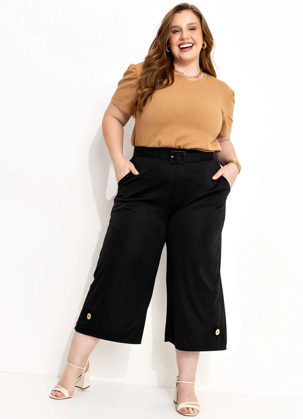 Marguerite - Calça Preta Cropped com Botão 7