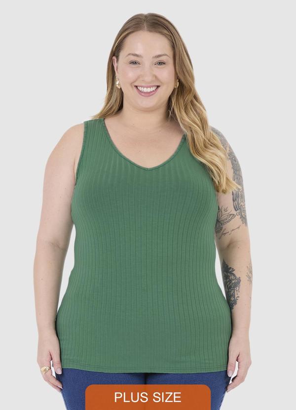 Malwee - Blusa Canelada Decote V Plus Verde