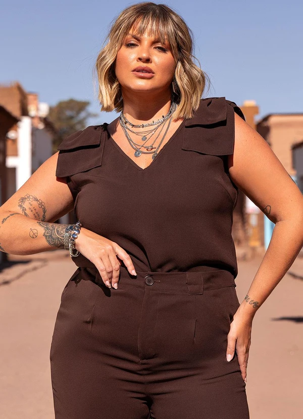 Marguerite - Blusa Marrom em Crepe Plano com Laço 5