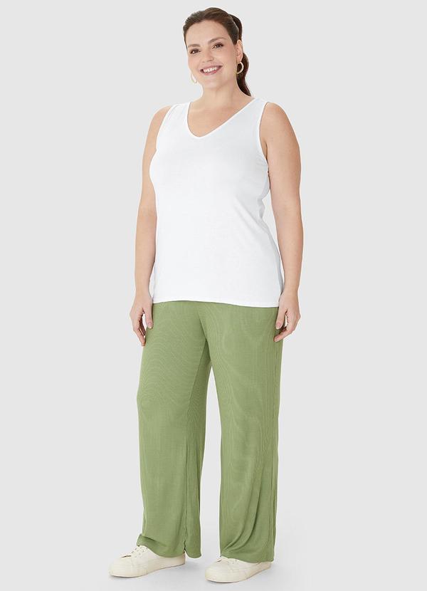 Malwee - Regata Decote V Alça Larga em Viscose Branco 2