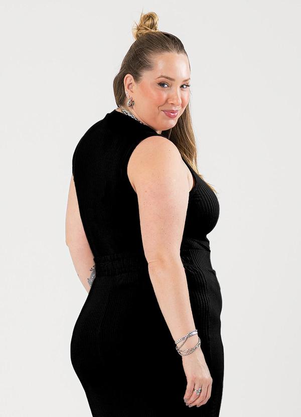 Cativa - Regata Plus Size Canelada Preto 2