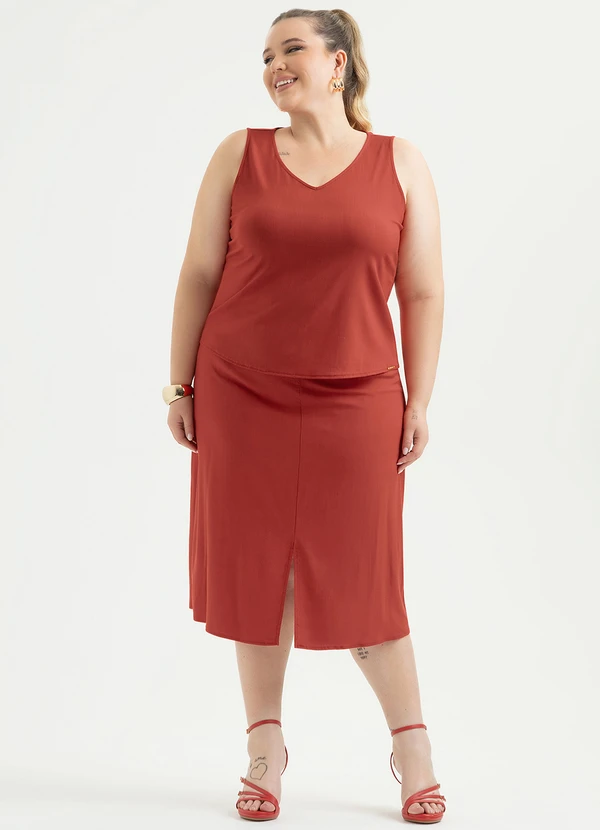 Cativa - Regata Plus Size Decote V em Viscose Vermelho 3