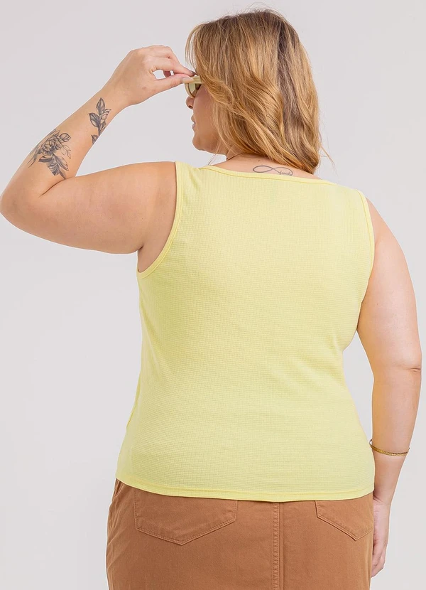 Habana - Regata Plus Size em Canelado Amarelo