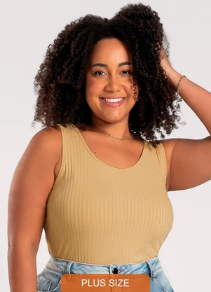 Cativa - Regata Plus Size em Canelado Caramelo - CATIVA