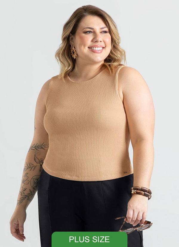 Cativa - Regata Plus Size em Canelado Caramelo