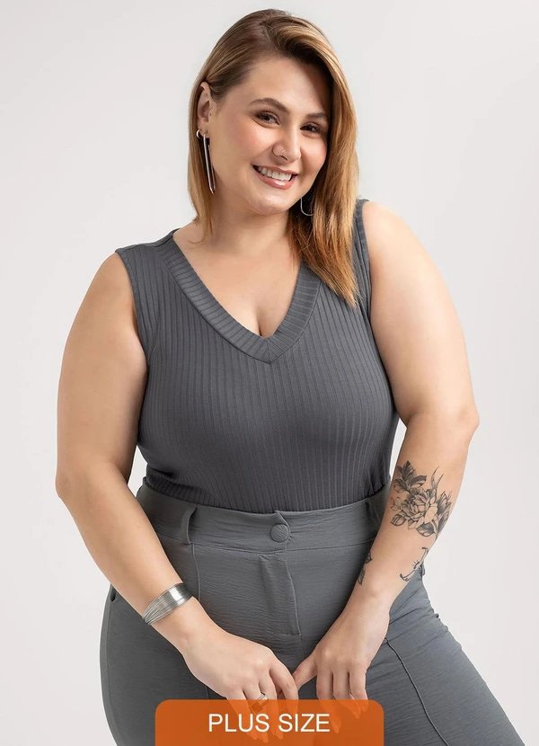 Habana - Regata Plus Size em Canelado Cinza 1
