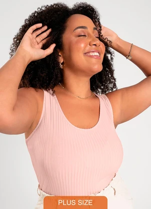 Cativa - Regata Plus Size em Canelado Rosa Claro - CATIVA