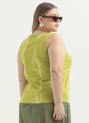 Cativa - Regata Plus Size em Viscose Verde - CATIVA