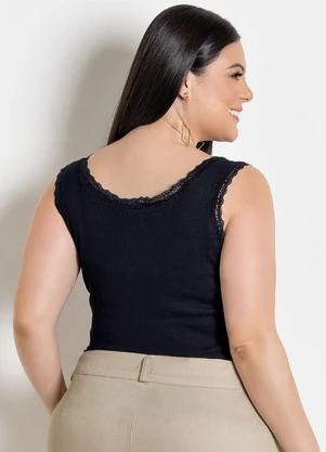 Marguerite - Regata Preta Detalhe Renda Plus Size - MARGUERITE