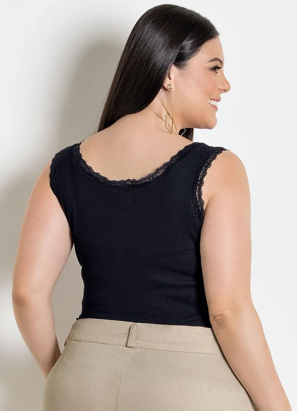 Marguerite - Regata Preta Detalhe Renda Plus Size 2