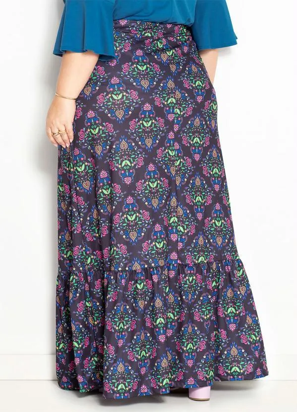 Marguerite - Saia Floral Preta com Babado na Barra Plus Size 2
