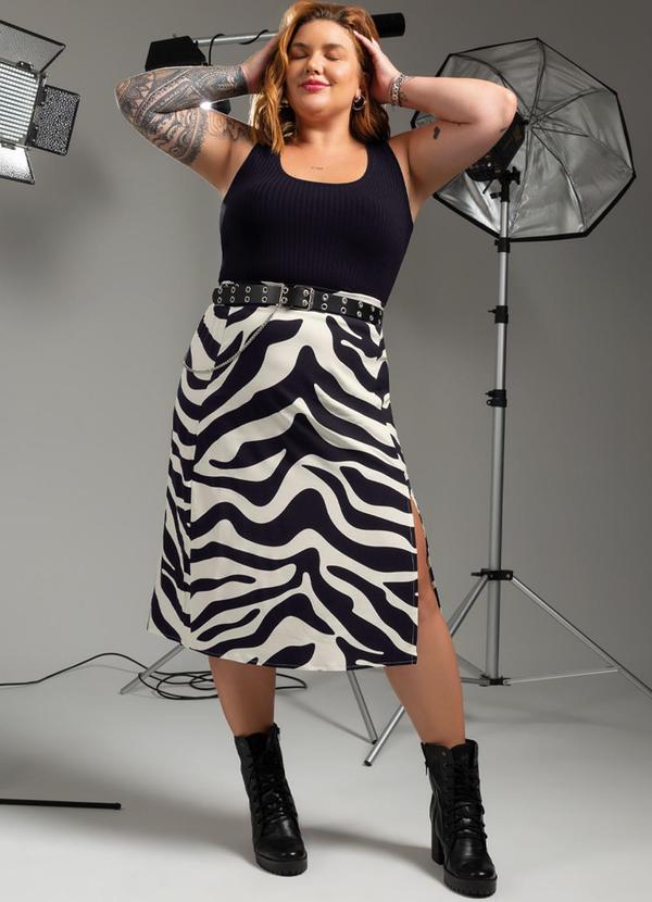 Cativa - Saia Midi Plus Size Estampada Bege 2