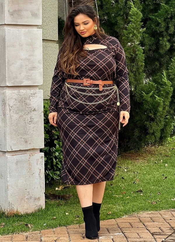 Marguerite - Saia Xadrez Preta Lápis com Fenda Plus Size 5