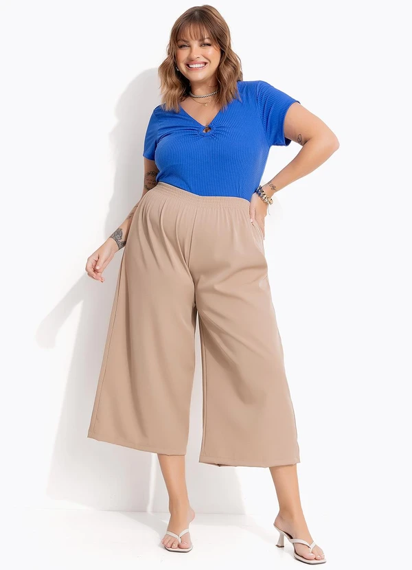 Marguerite - Short Bege em Crepe Plano Sarjado 3