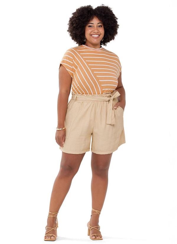 Rezzato - Short Cintura Alta com Laço Plus Size Bege 2