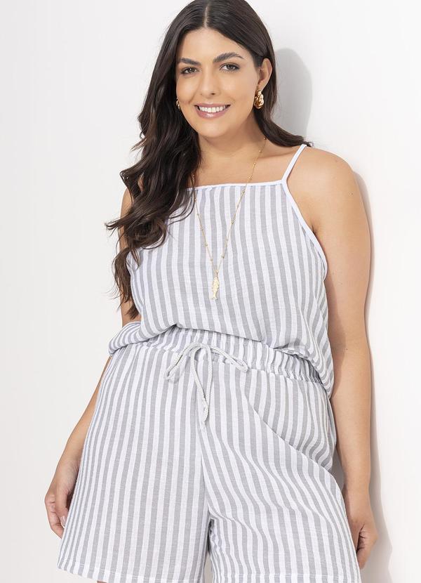 Short (Listrado) em Crepe Plano