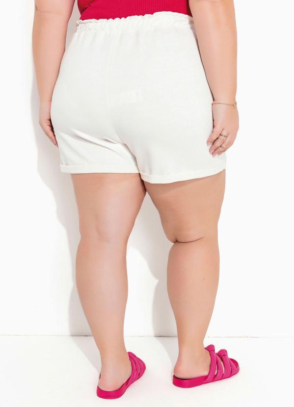 Marguerite - Short Off White com Barra Italiana Plus Size 2
