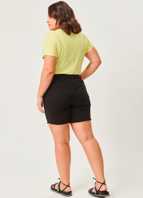 Lisamour - Shorts em Sarja Preto 4