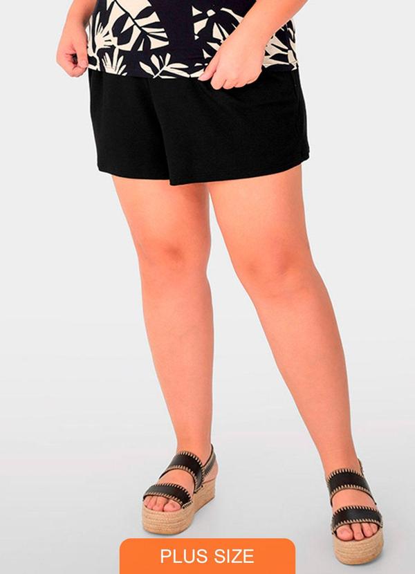 Malwee Plus - Shorts Preto em Moletinho