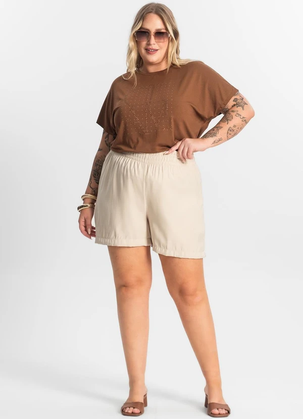 Secret Glam - Shorts Tecido Favo Plus Size Bege 5